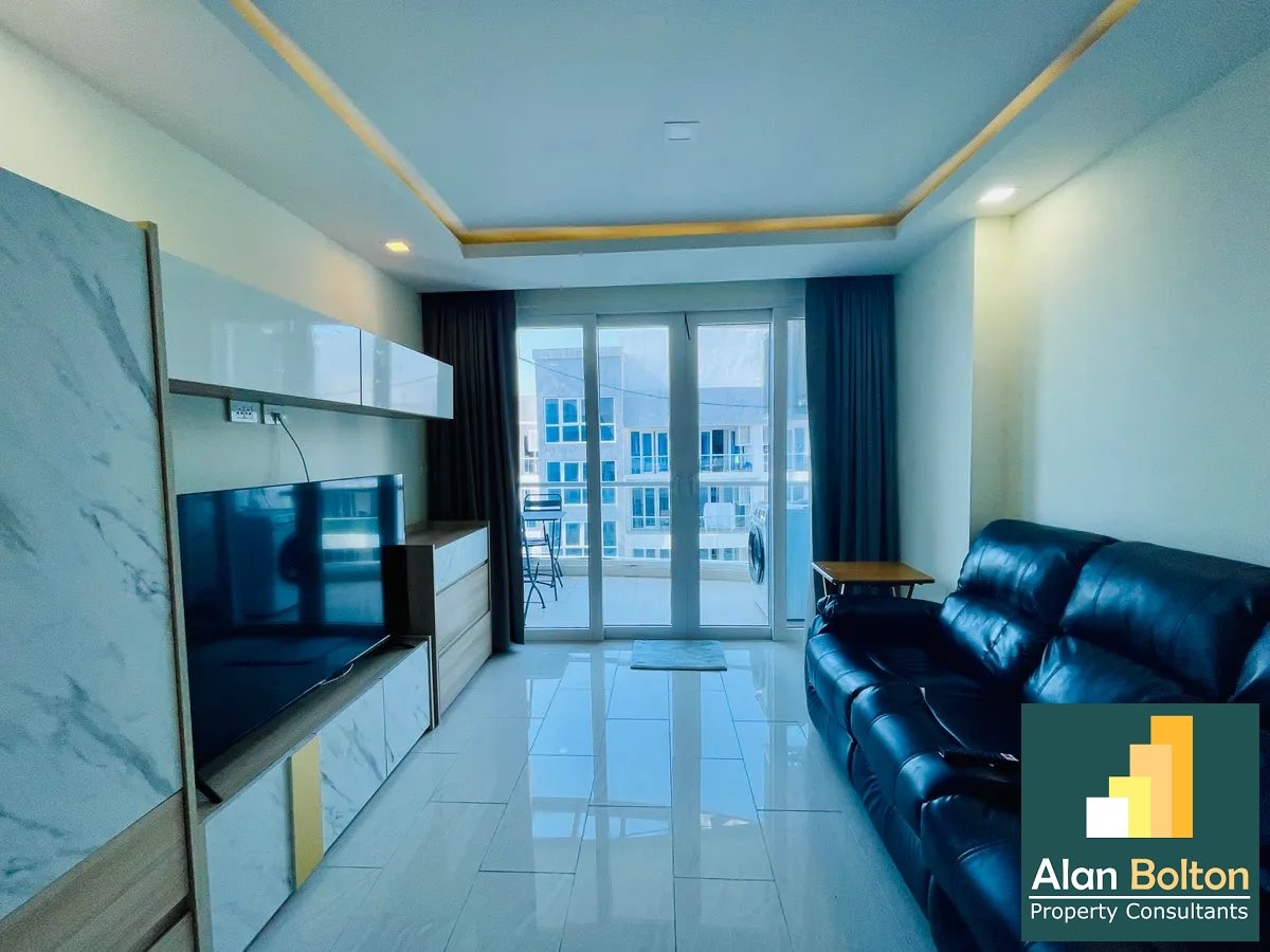 1 Bedroom Condo In Grand Avenue For Sale photo 4