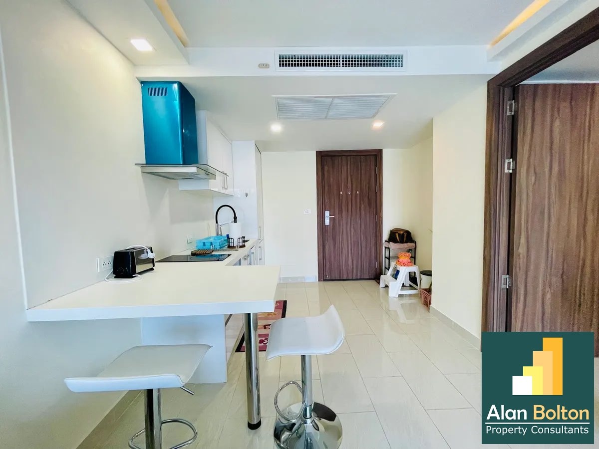 1 Bedroom Condo In Grand Avenue For Sale photo 9