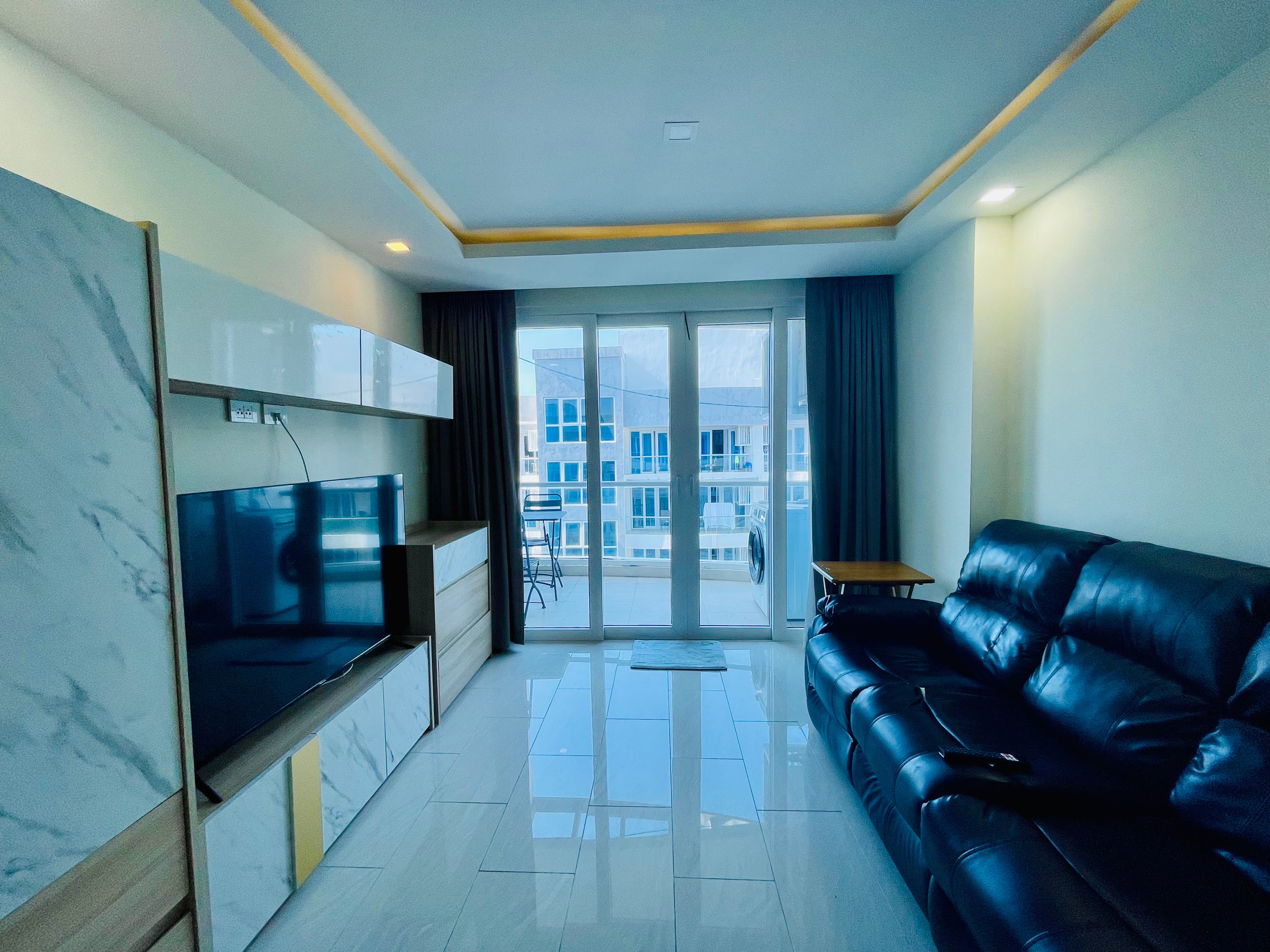 1 Bedroom Condo In Grand Avenue For Sale photo 22