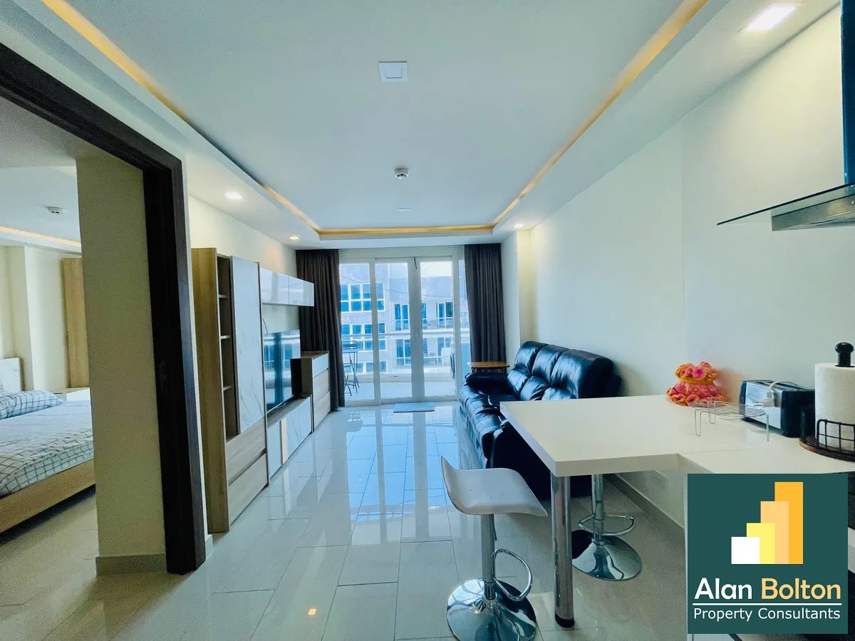 1 Bedroom Condo In Grand Avenue For Sale photo 10