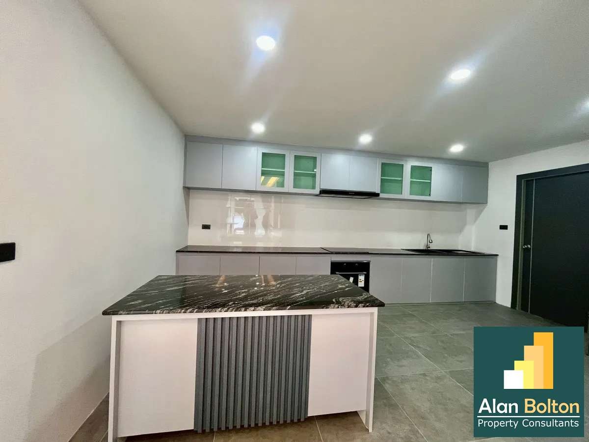 Pool villa modren design 3 Bedrooms 4 Bathrooms in East Pattaya photo 14