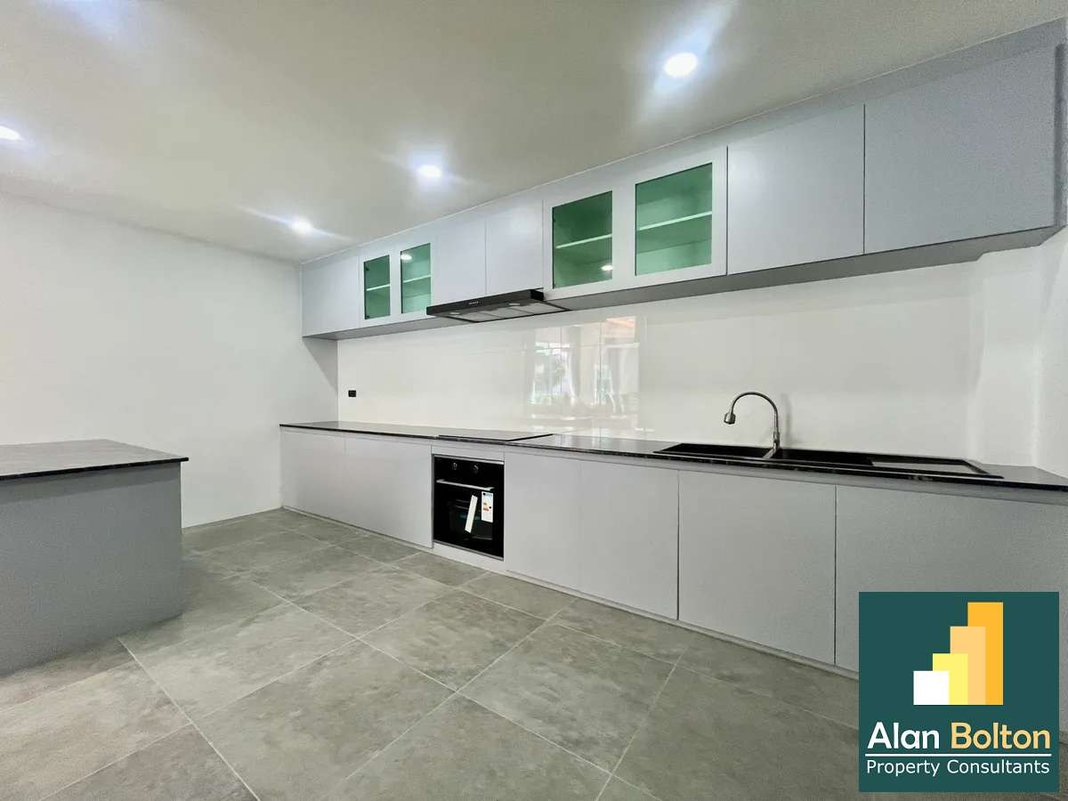Pool villa modren design 3 Bedrooms 4 Bathrooms in East Pattaya photo 15