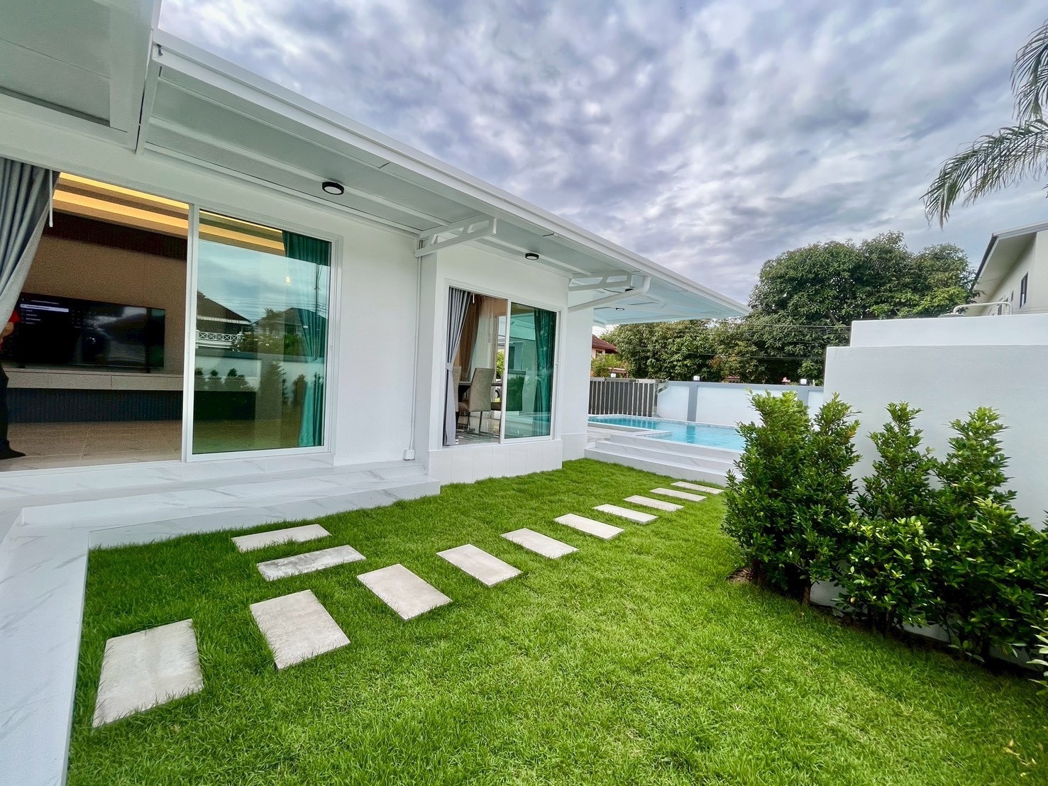 Luxury Private Villa 2 Bedrooms plus guest room in Mapprachan photo 32