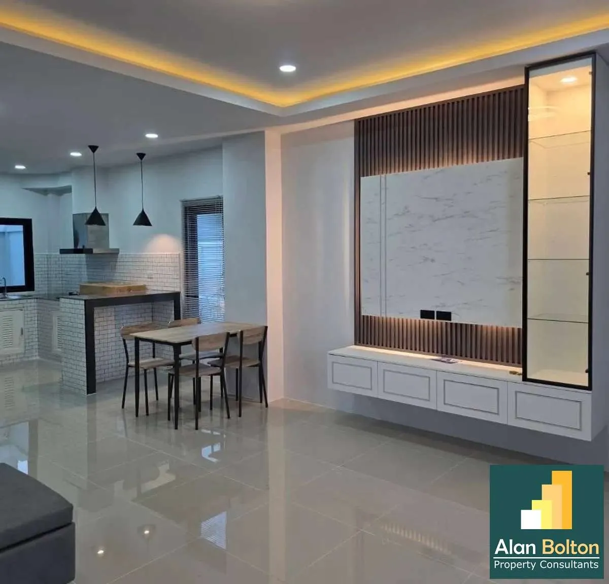2-storey townhouse, modern style, corner house, East Pattaya photo 2