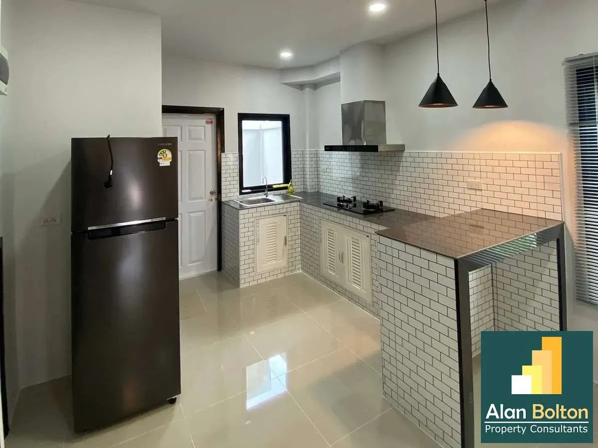2-storey townhouse, modern style, corner house, East Pattaya photo 16