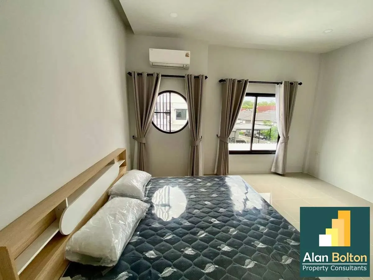 2-storey townhouse, modern style, corner house, East Pattaya photo 19