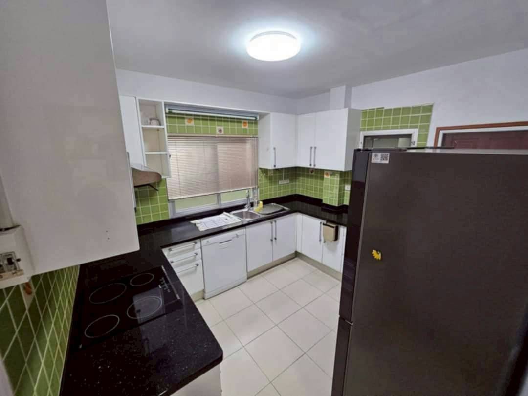 4 Bedroom House For Sale In North Pattaya photo 11
