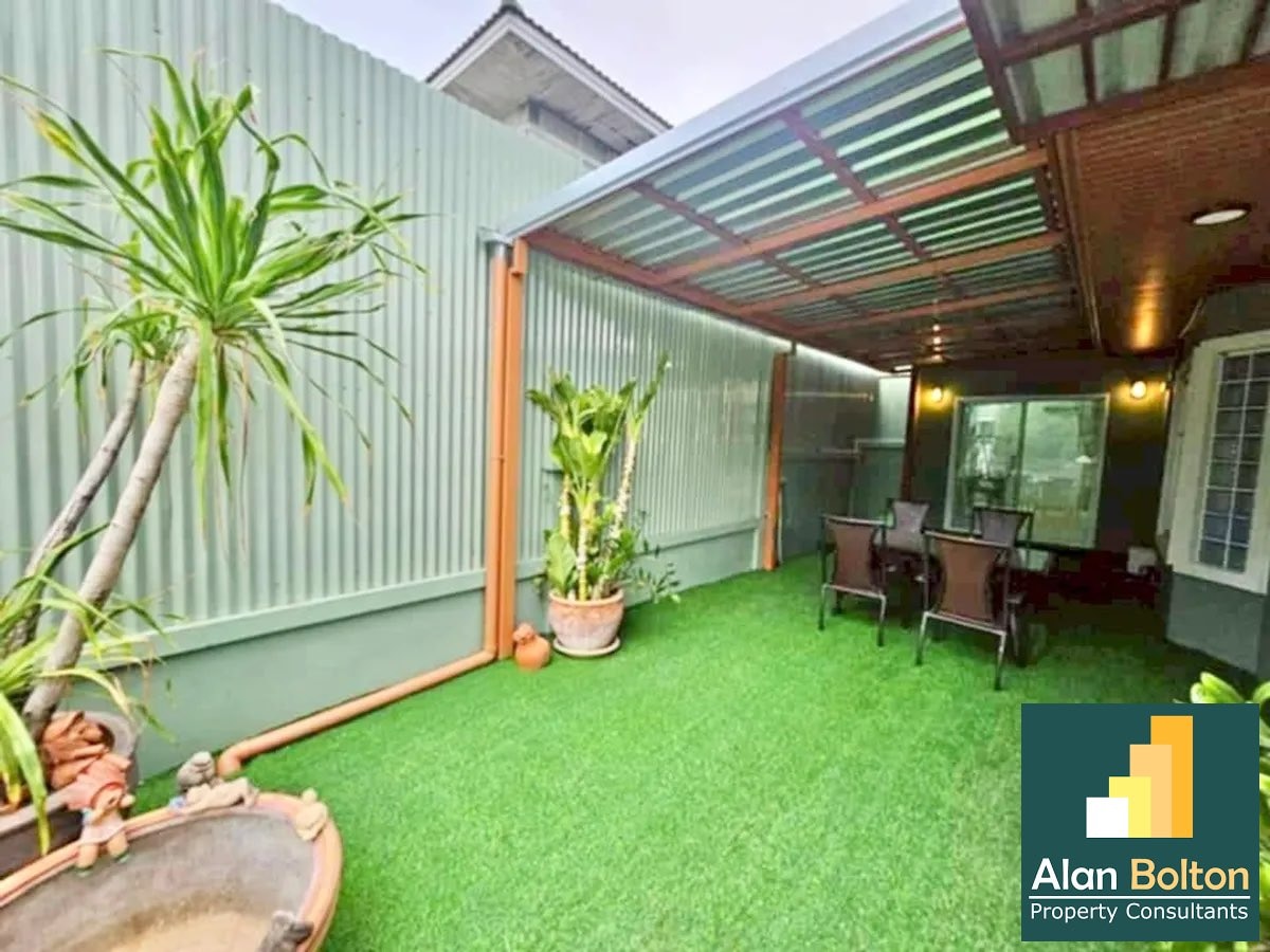 4 Bedroom House For Sale In North Pattaya photo 3