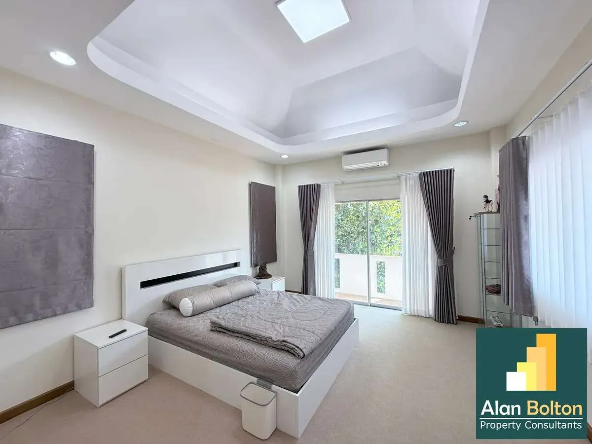 House for Sale photo 5