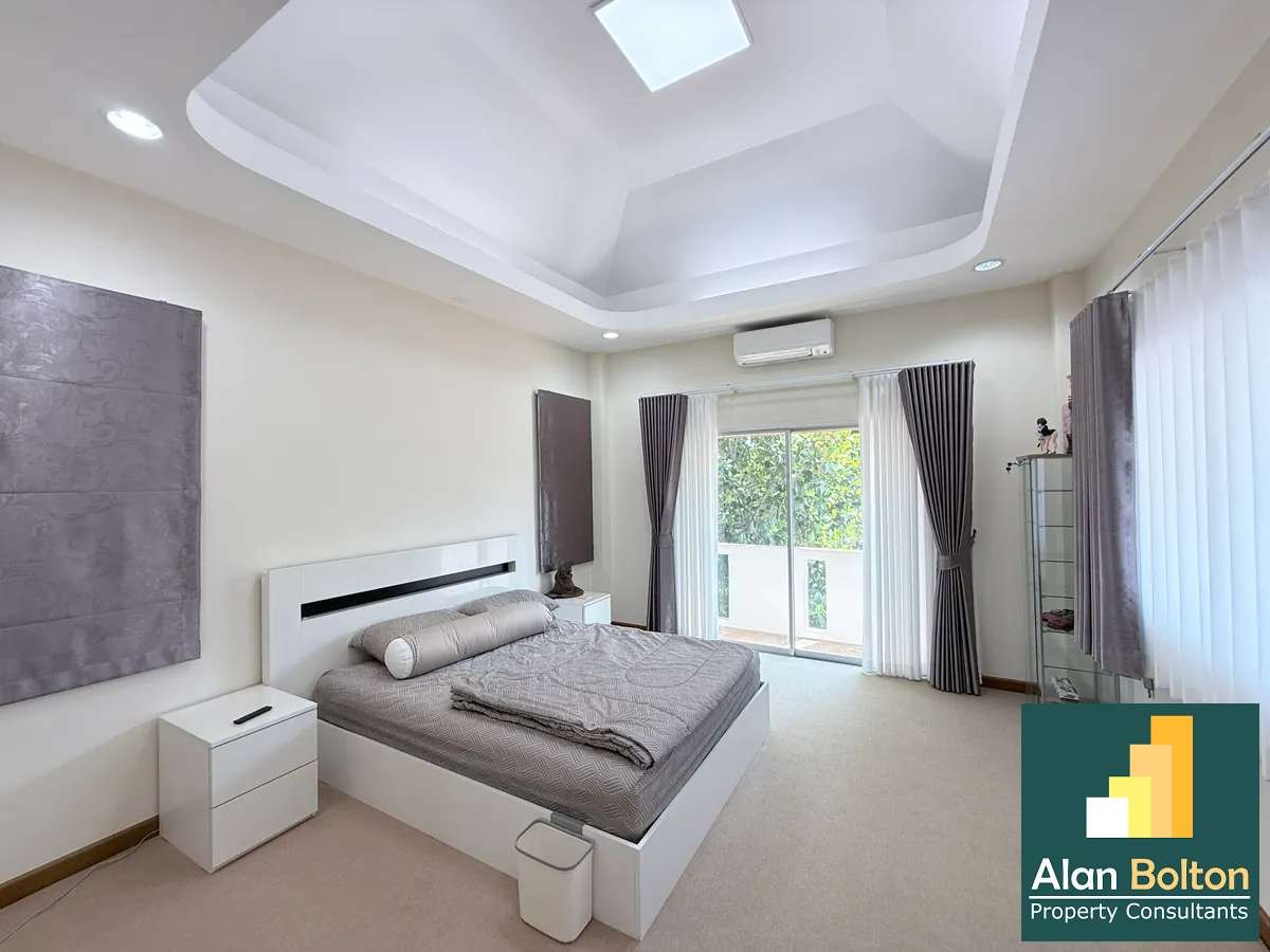 House for Sale photo 5