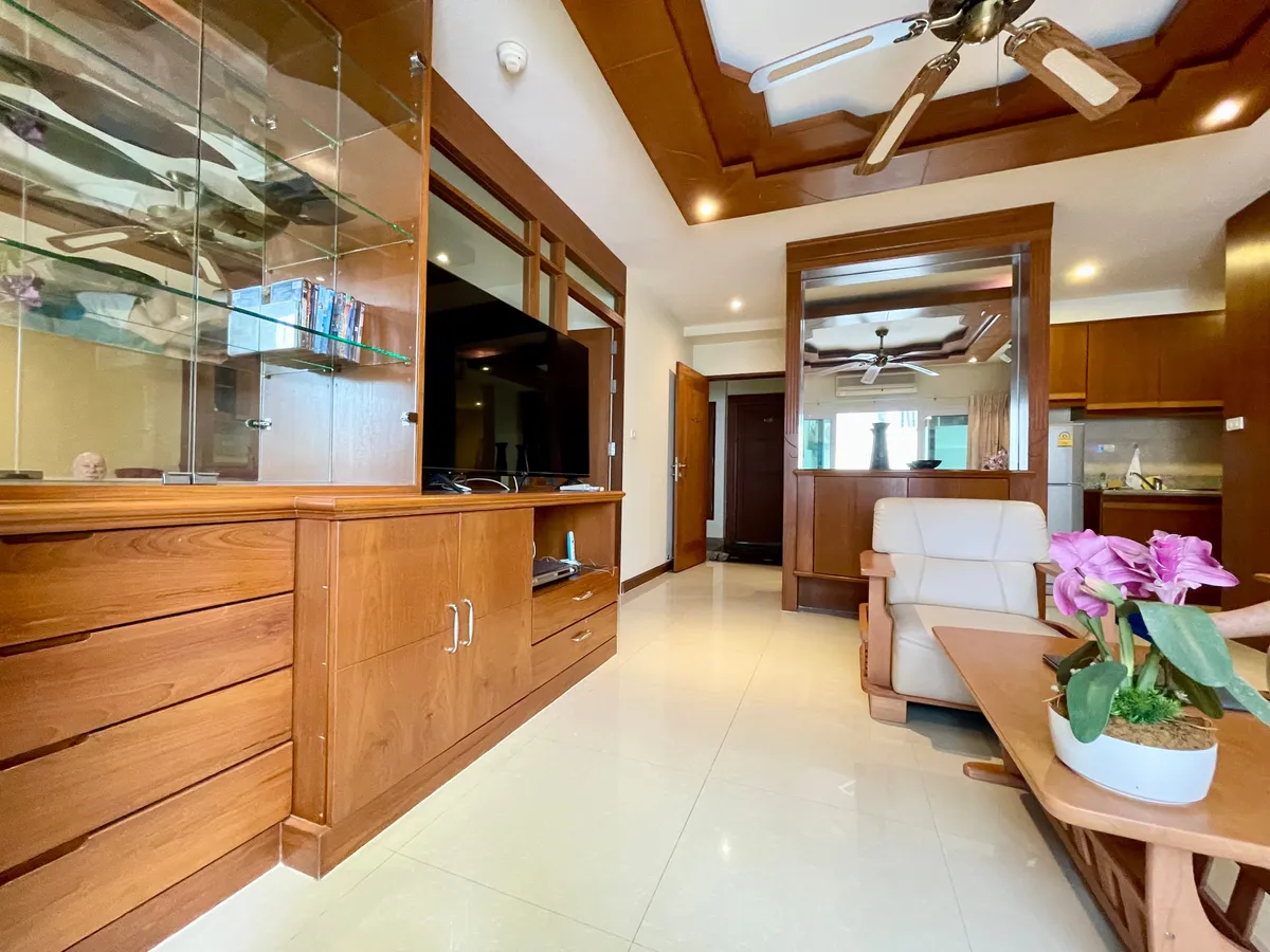 Larger 1 Bedroom For Rent in Whitehouse condotel photo 21