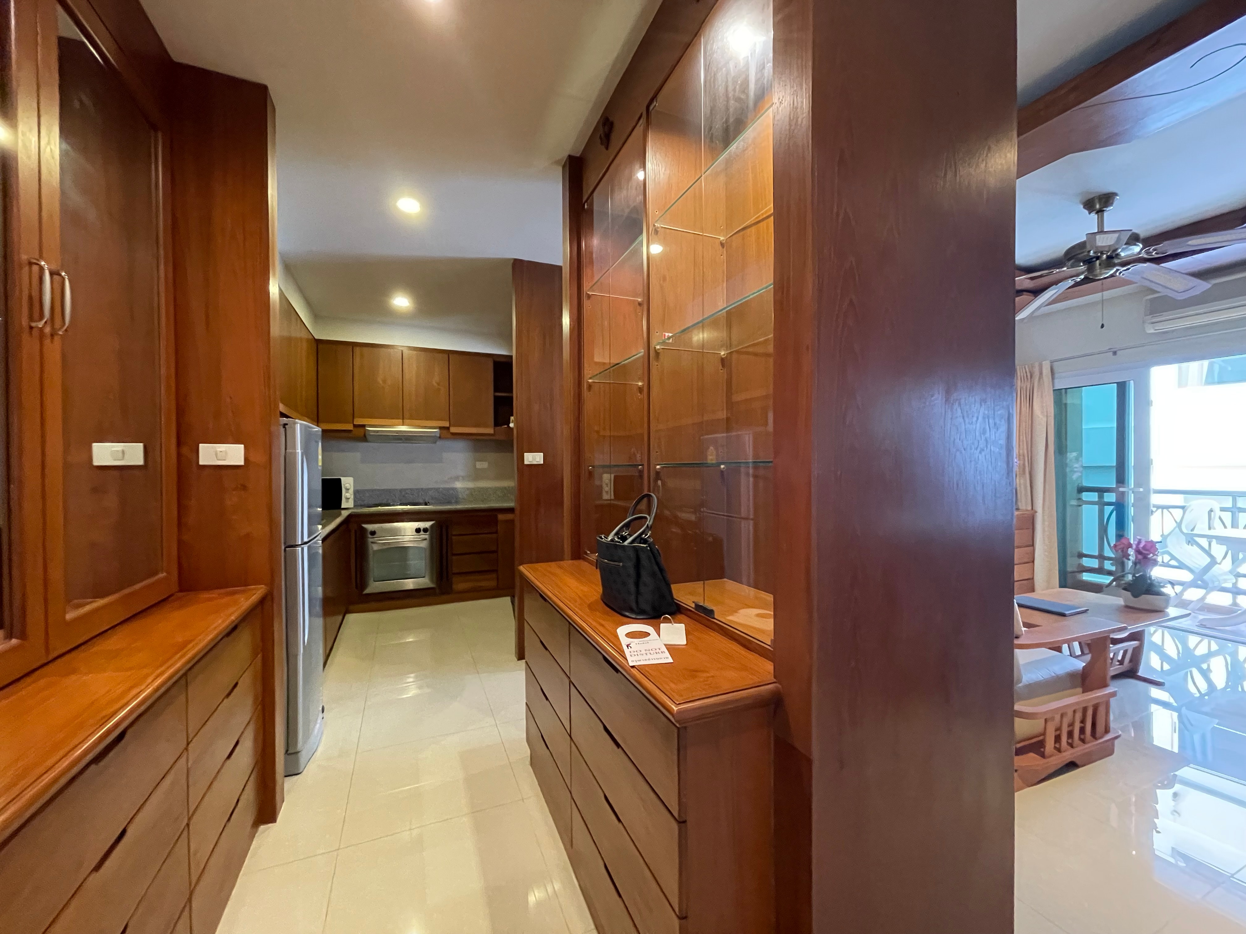 Larger 1 Bedroom For Rent in  Whitehouse condotel photo 20