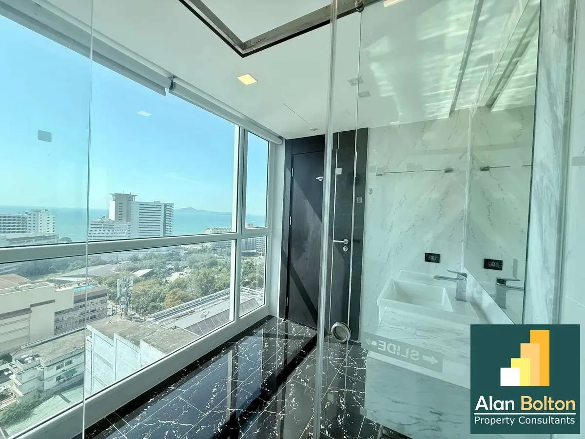 2 Bedroom 2 Bathroom for rent pratumnak area photo 11