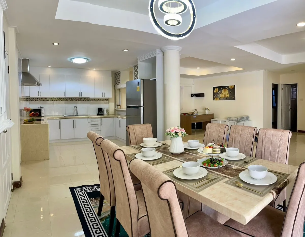 2 Bedroom 2 Bathroom for rent pratumnak area photo 27