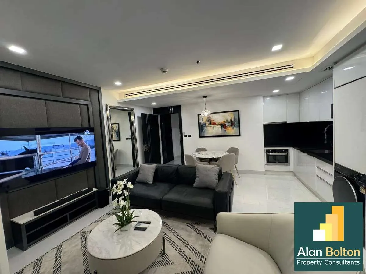 2 Bedroom 2 Bathroom for rent pratumnak area photo 8
