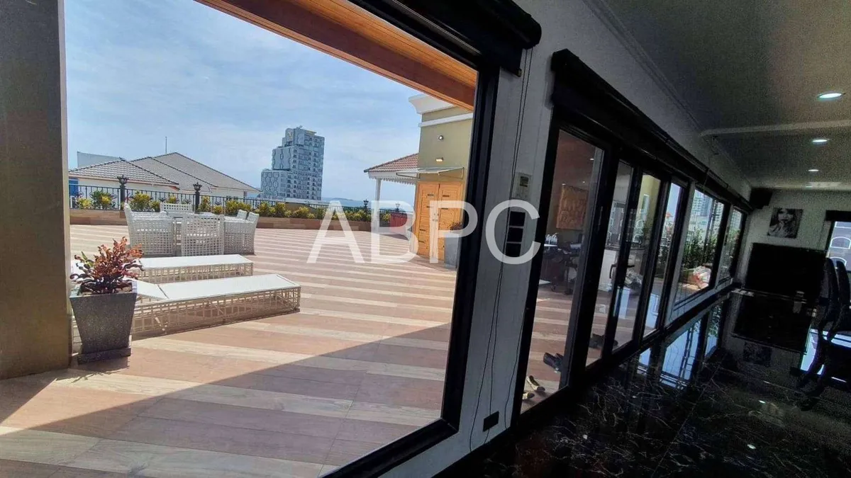 Large Ocean View 4 Bed 4 bath Penthouse Condo In Pratumnak photo 5
