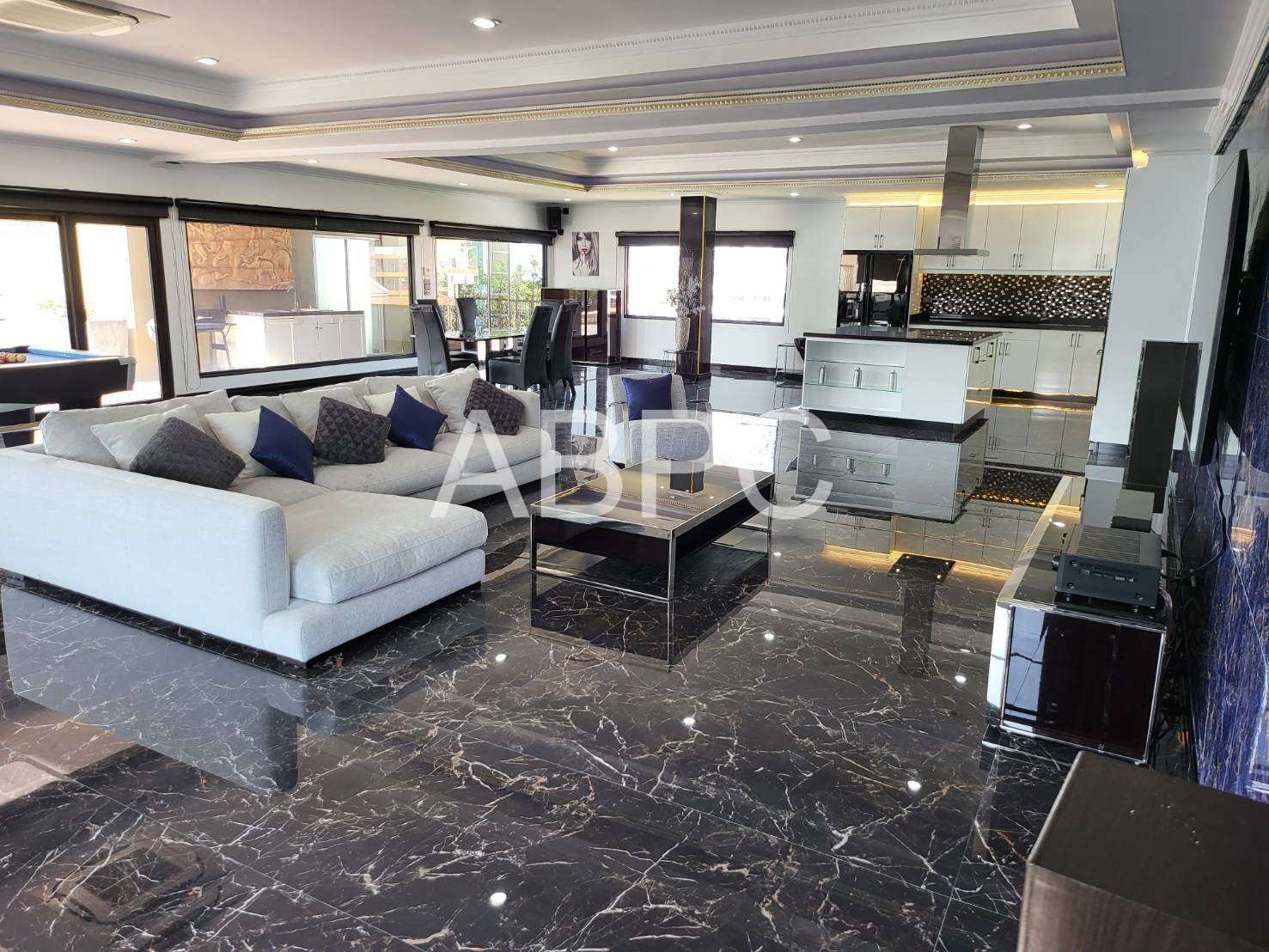 Large Ocean View 4 Bed 4 bath Penthouse Condo In Pratumnak photo 7