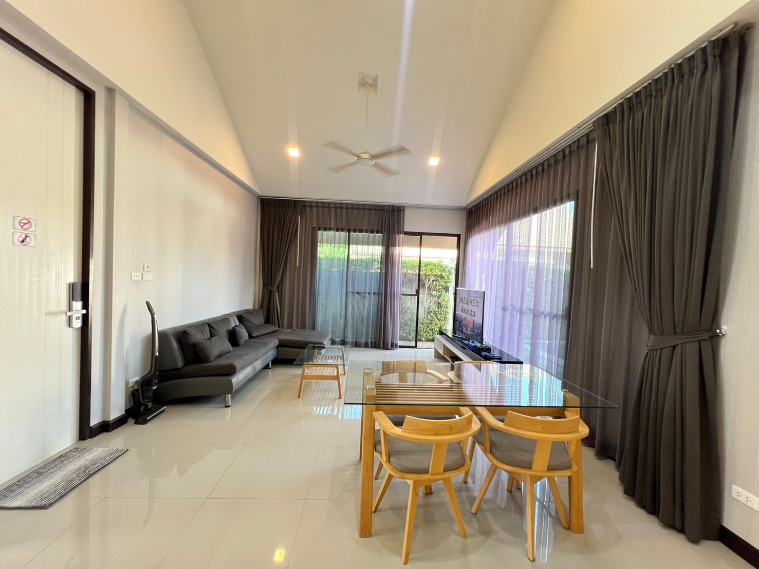 Pool Villa 3 Bedrooms 2 Bathrooms in East Pattata photo 28