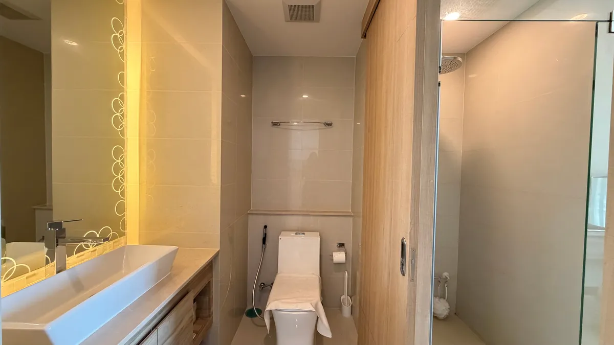 Riviera jomtien condominium For Sale Or Rent photo 13