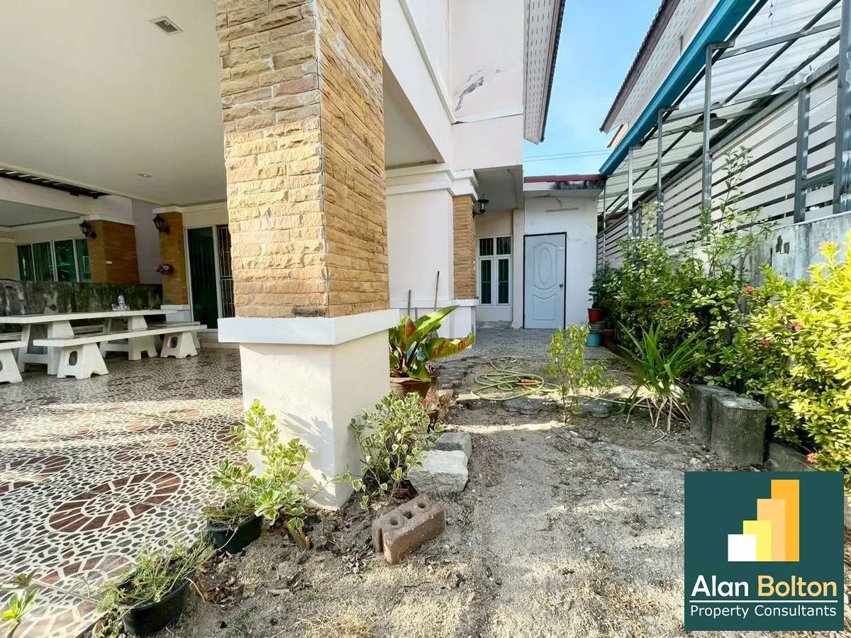 House For Rent In East Pattaya photo 9