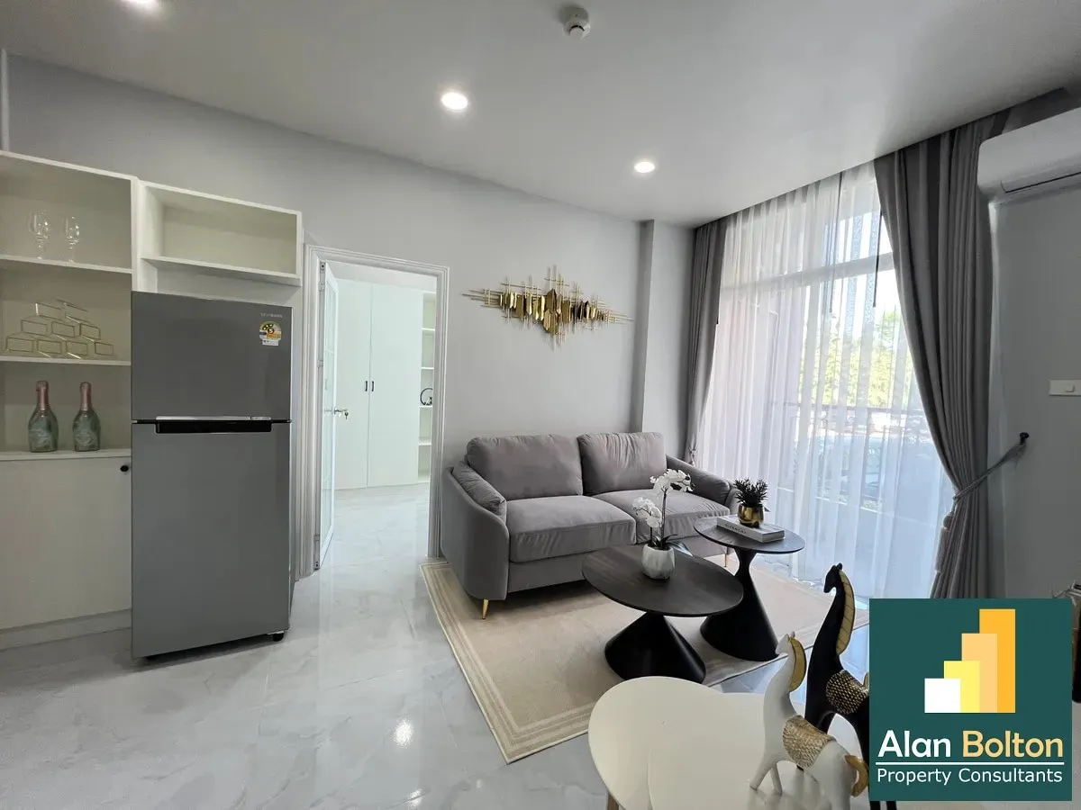 Corner unit 2 Bedrooms 2 Bathrooms in East Pattaya photo 4