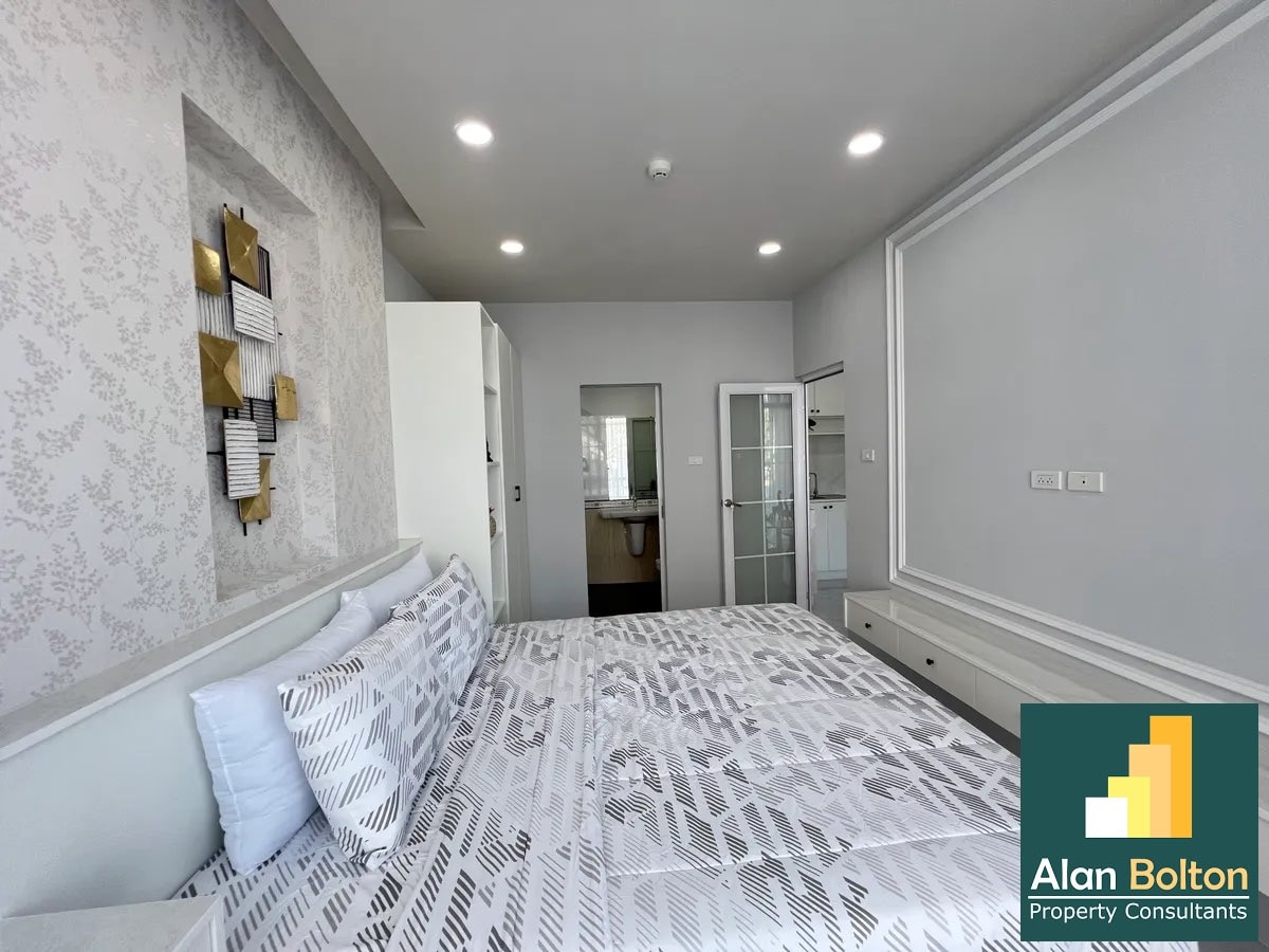 Corner unit 2 Bedrooms 2 Bathrooms in East Pattaya photo 11