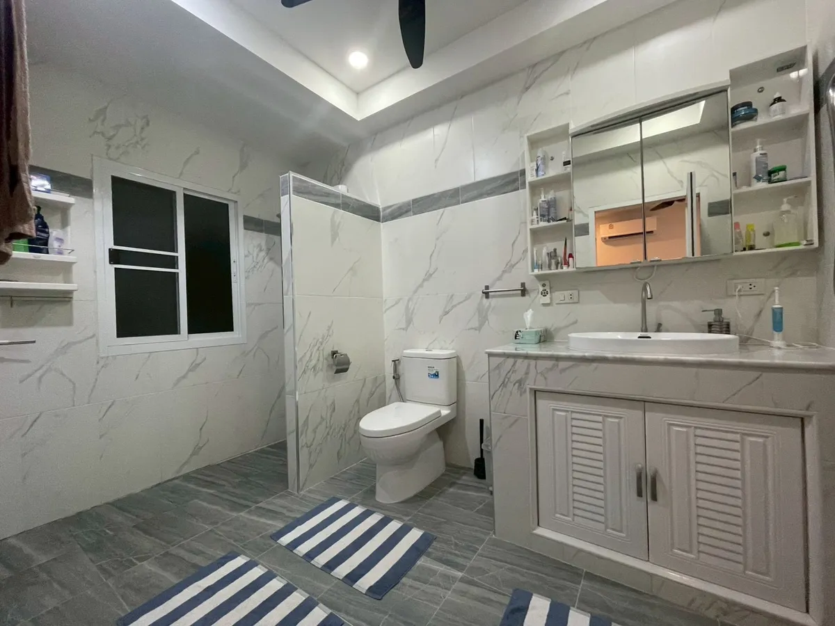 House With Private Pool For Rent In East Pattaya photo 18