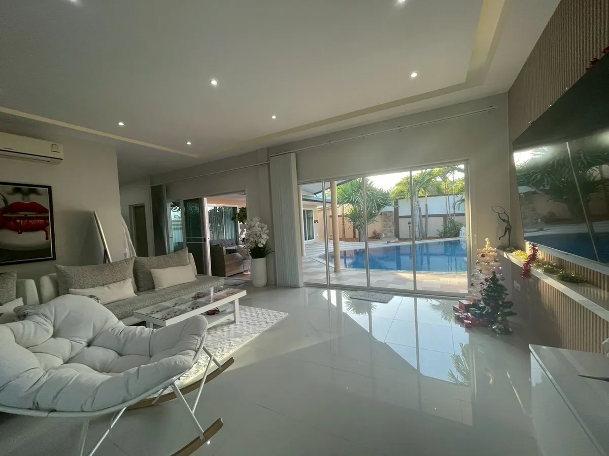 House With Private Pool For Rent In East Pattaya photo 23