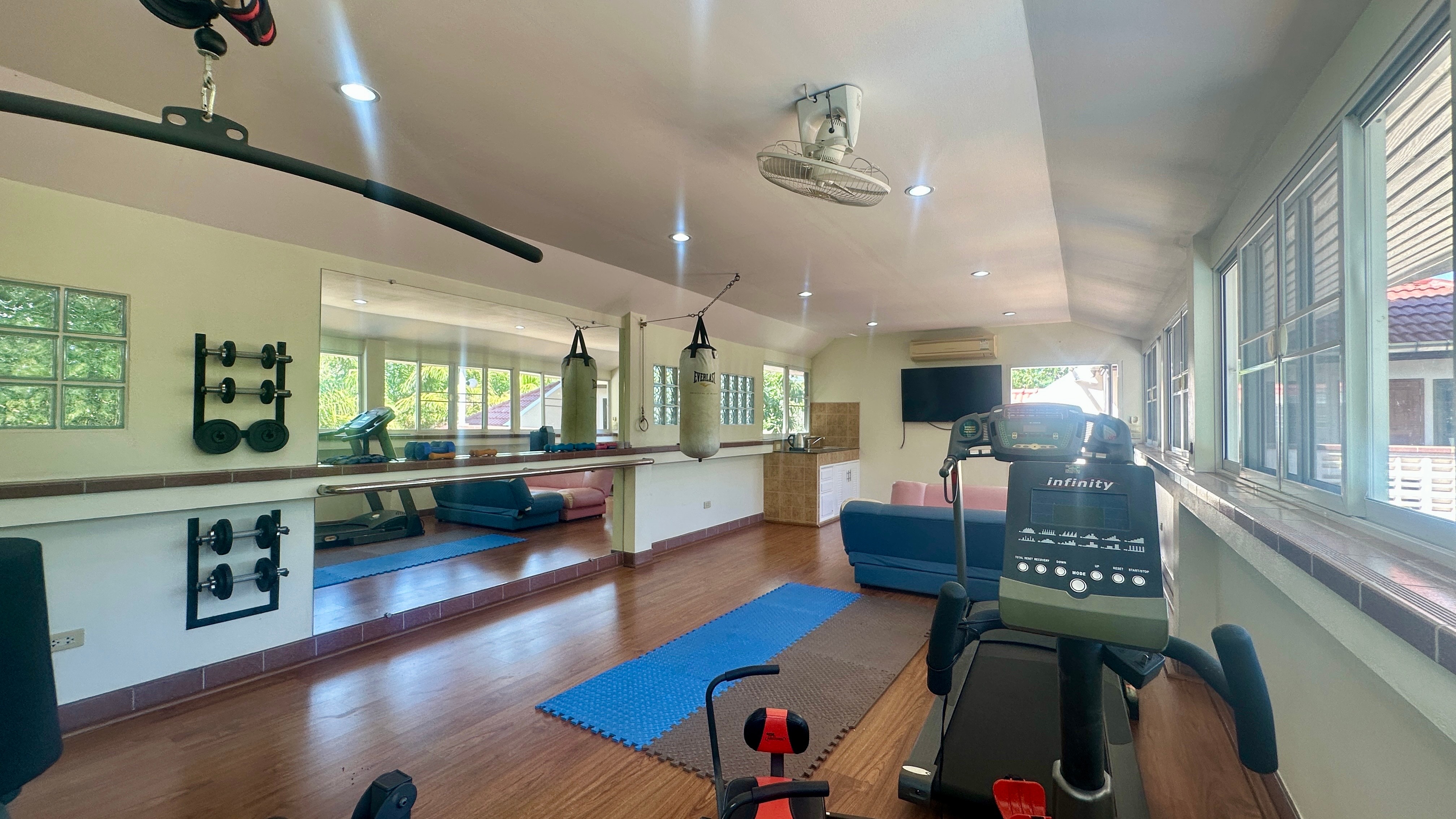 Expansive 3,892 m² Estate with Grand Residence, Guest House & Resort-Style Grounds for sale photo 41