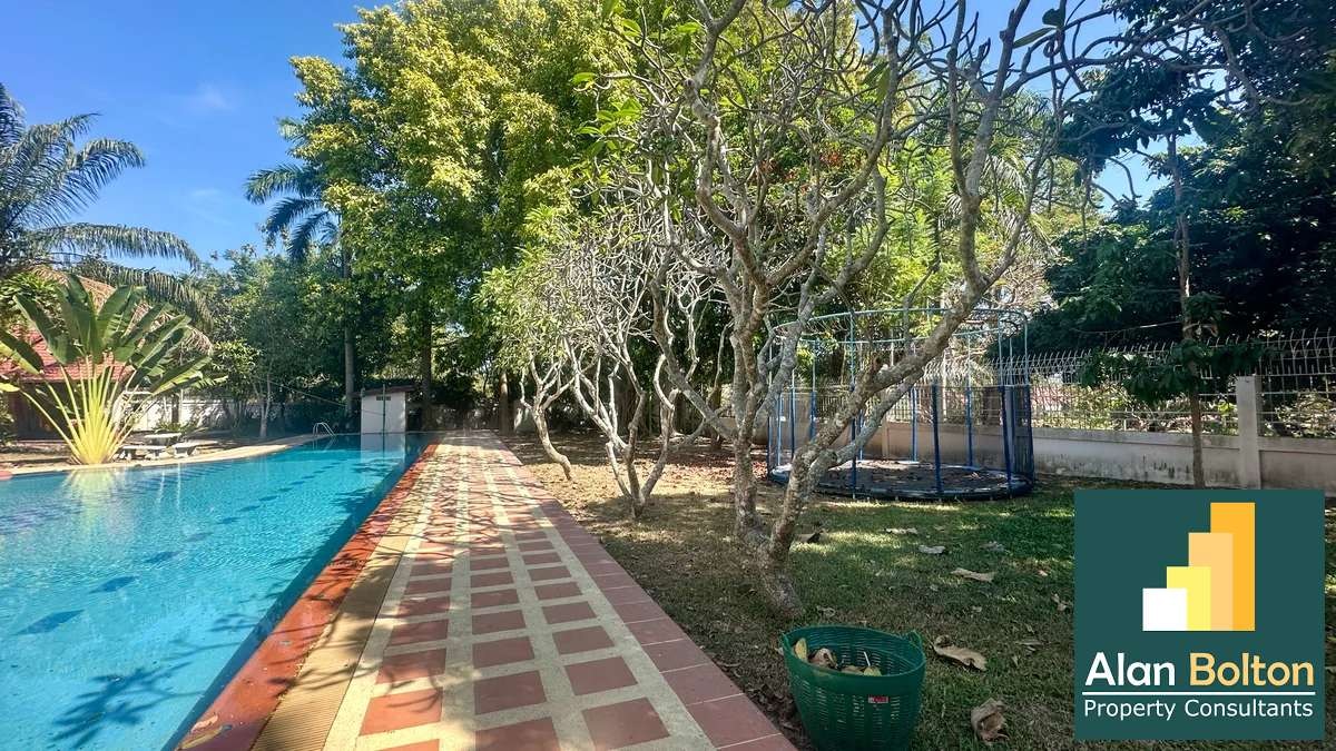 Expansive 3,892 m² Estate with Grand Residence, Guest House & Resort-Style Grounds for sale photo 8