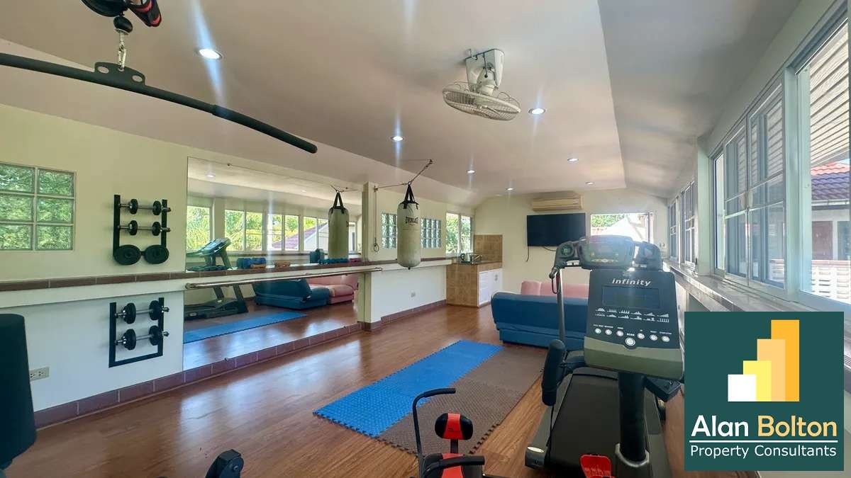 Expansive 3,892 m² Estate with Grand Residence, Guest House & Resort-Style Grounds for sale photo 17