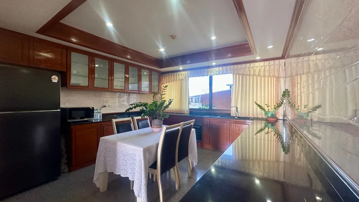 Jomtien Plaza Condotel photo 31