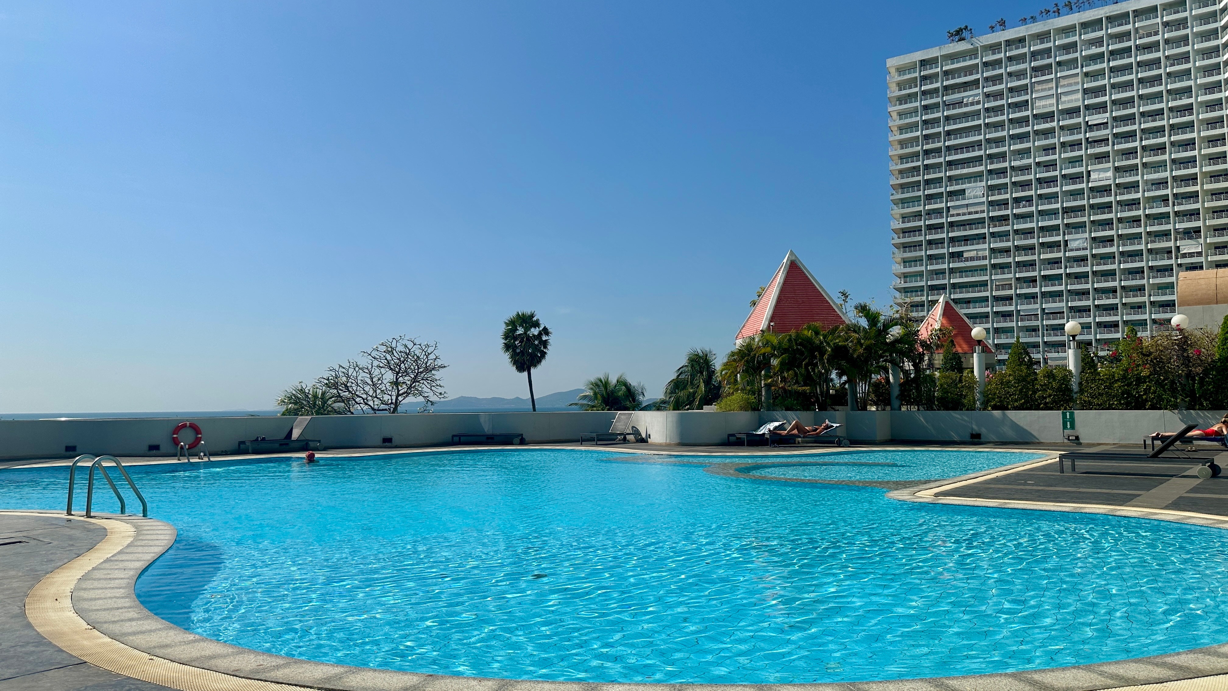 Jomtien Plaza Condotel photo 36