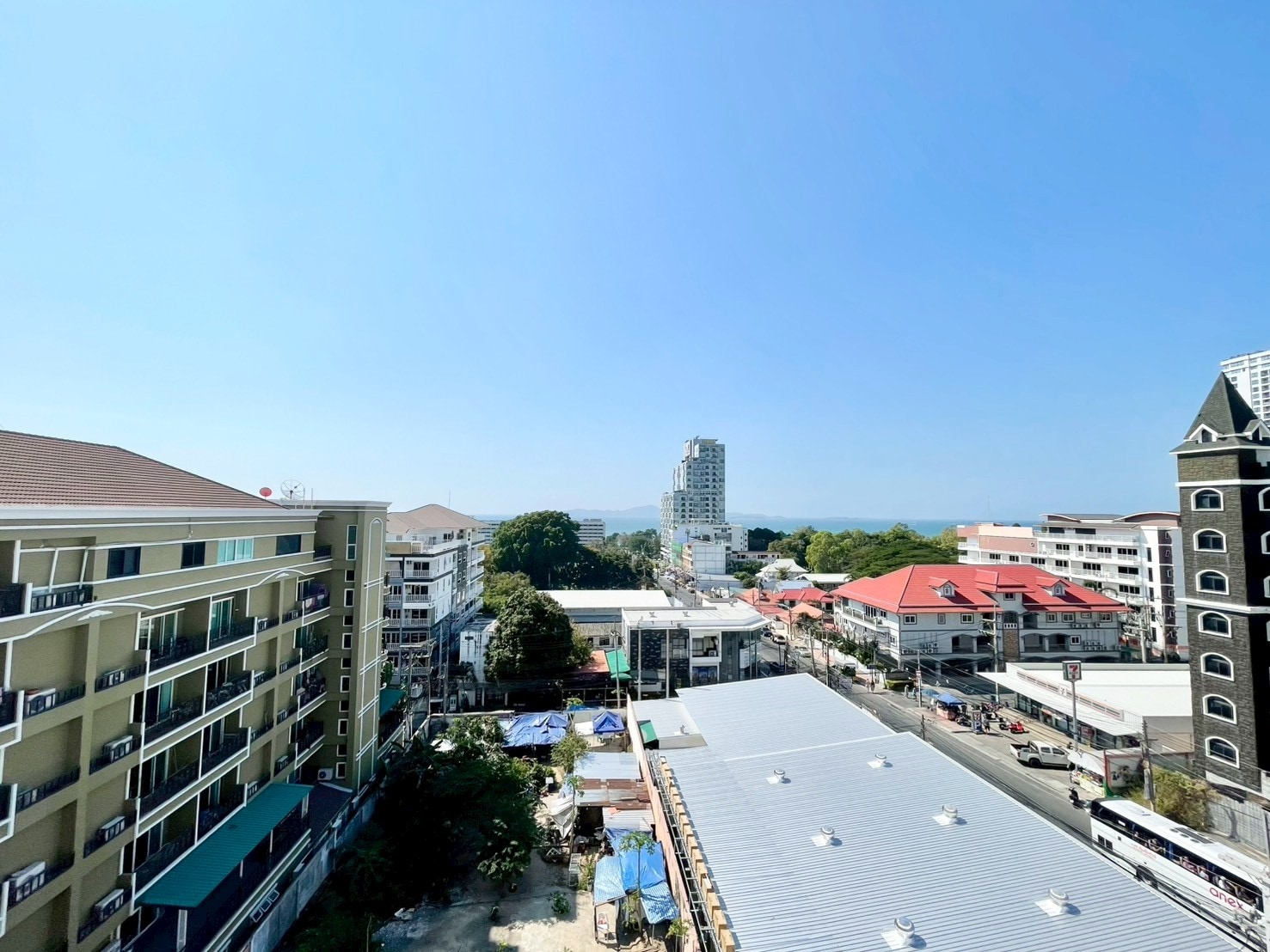 New Nordic Club 2 In Pratumnak For Sale photo 41