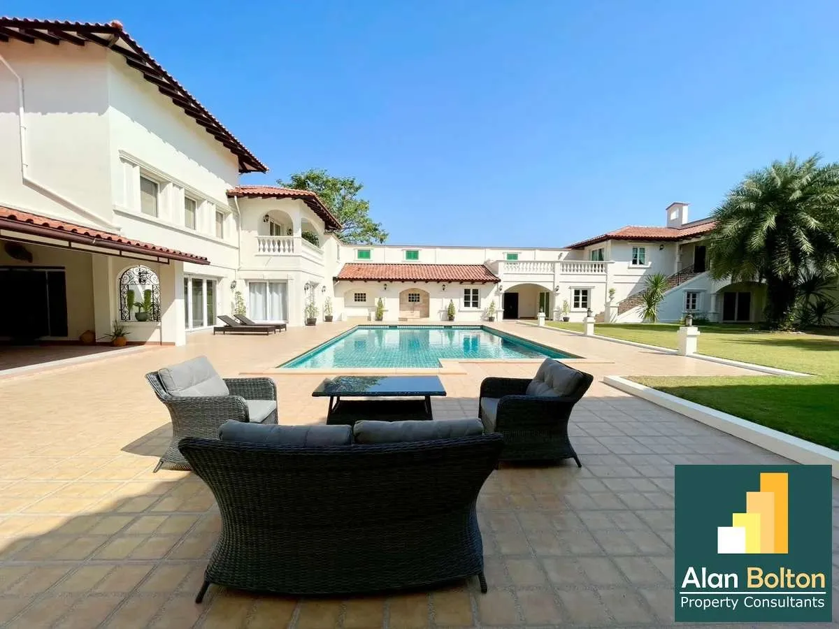 A Large Luxury 6 Bedroom 10 Bathroom Pool Villa in Mabprachan Lakeside photo 11