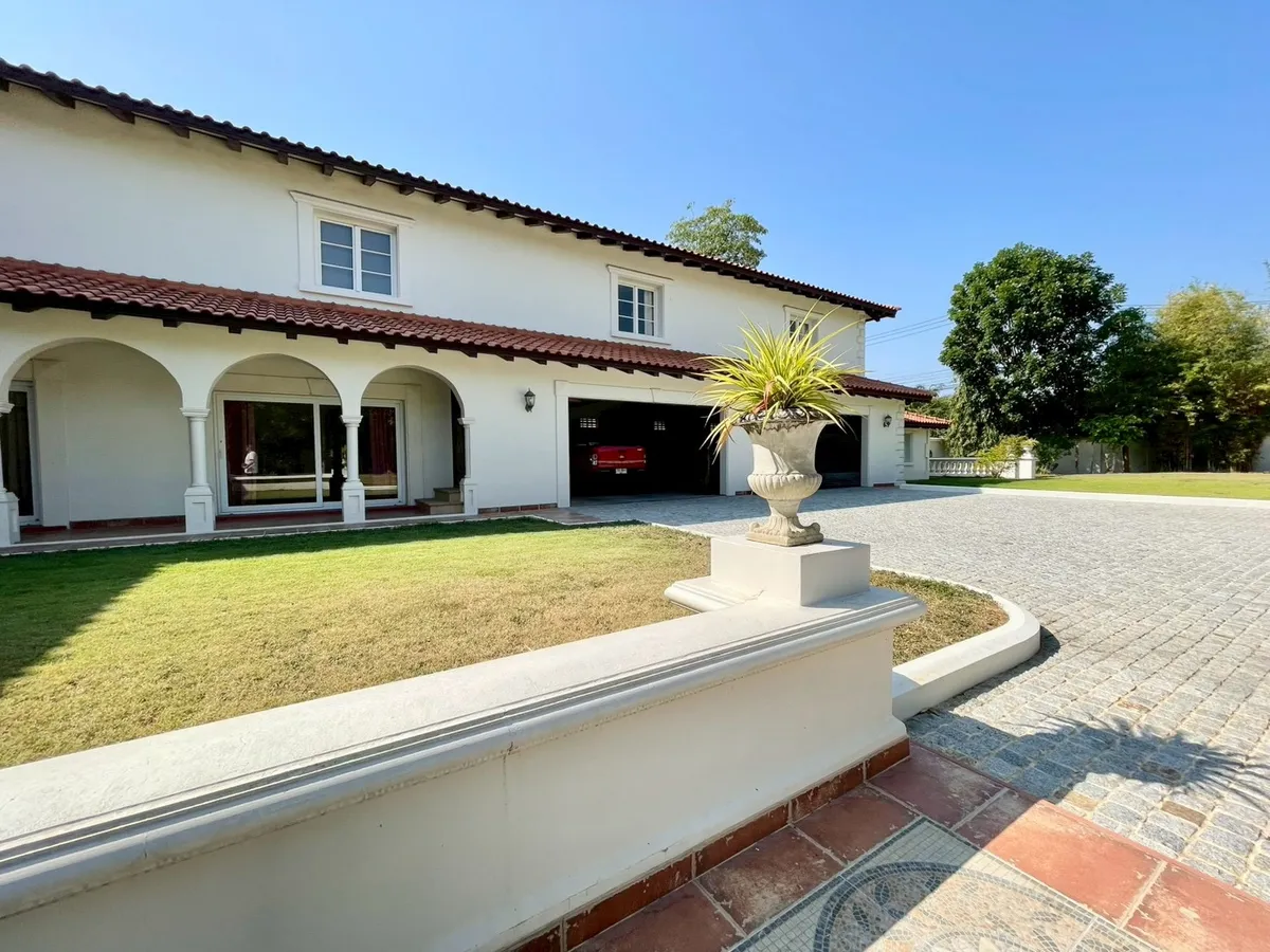 A Large Luxury 6 Bedroom 10 Bathroom Pool Villa in Mabprachan Lakeside photo 23