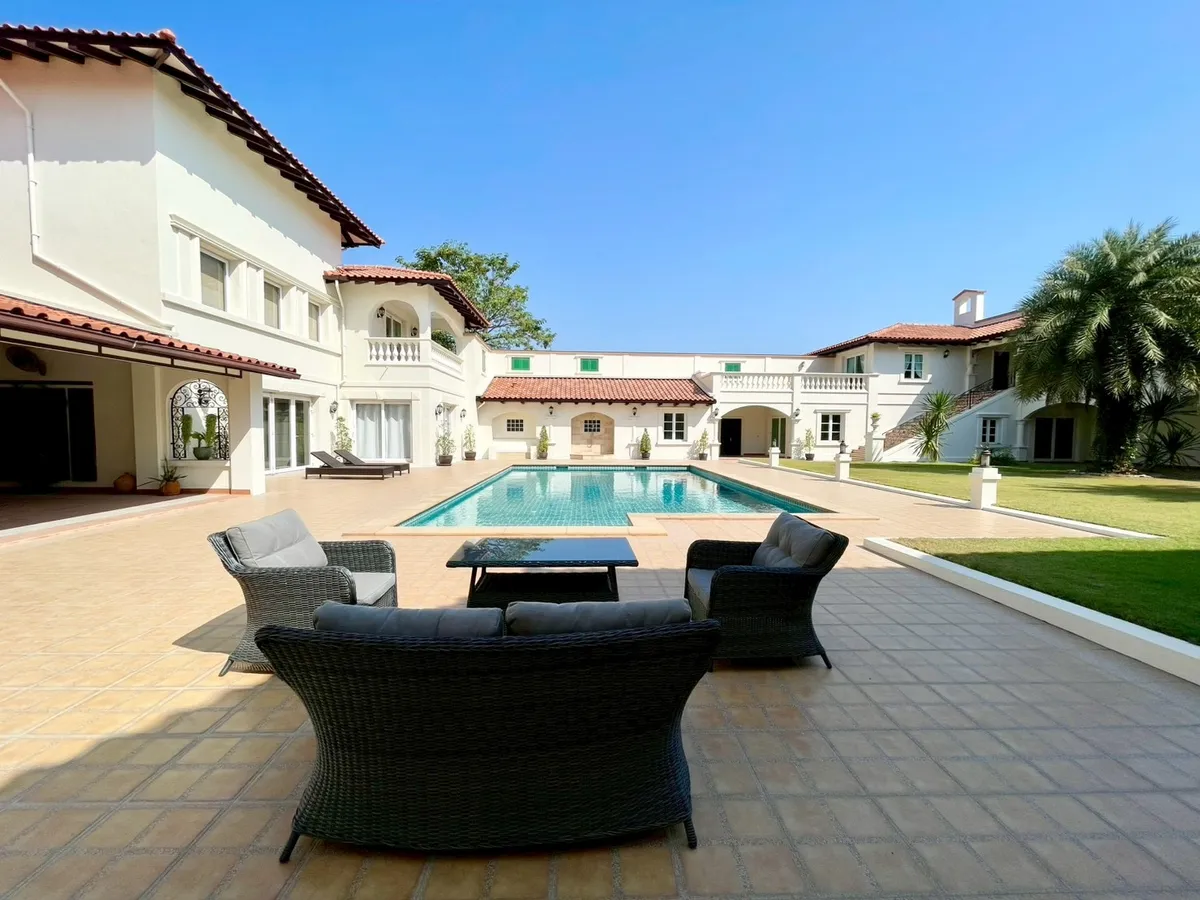 A Large Luxury 6 Bedroom 10 Bathroom Pool Villa in Mabprachan Lakeside photo 27
