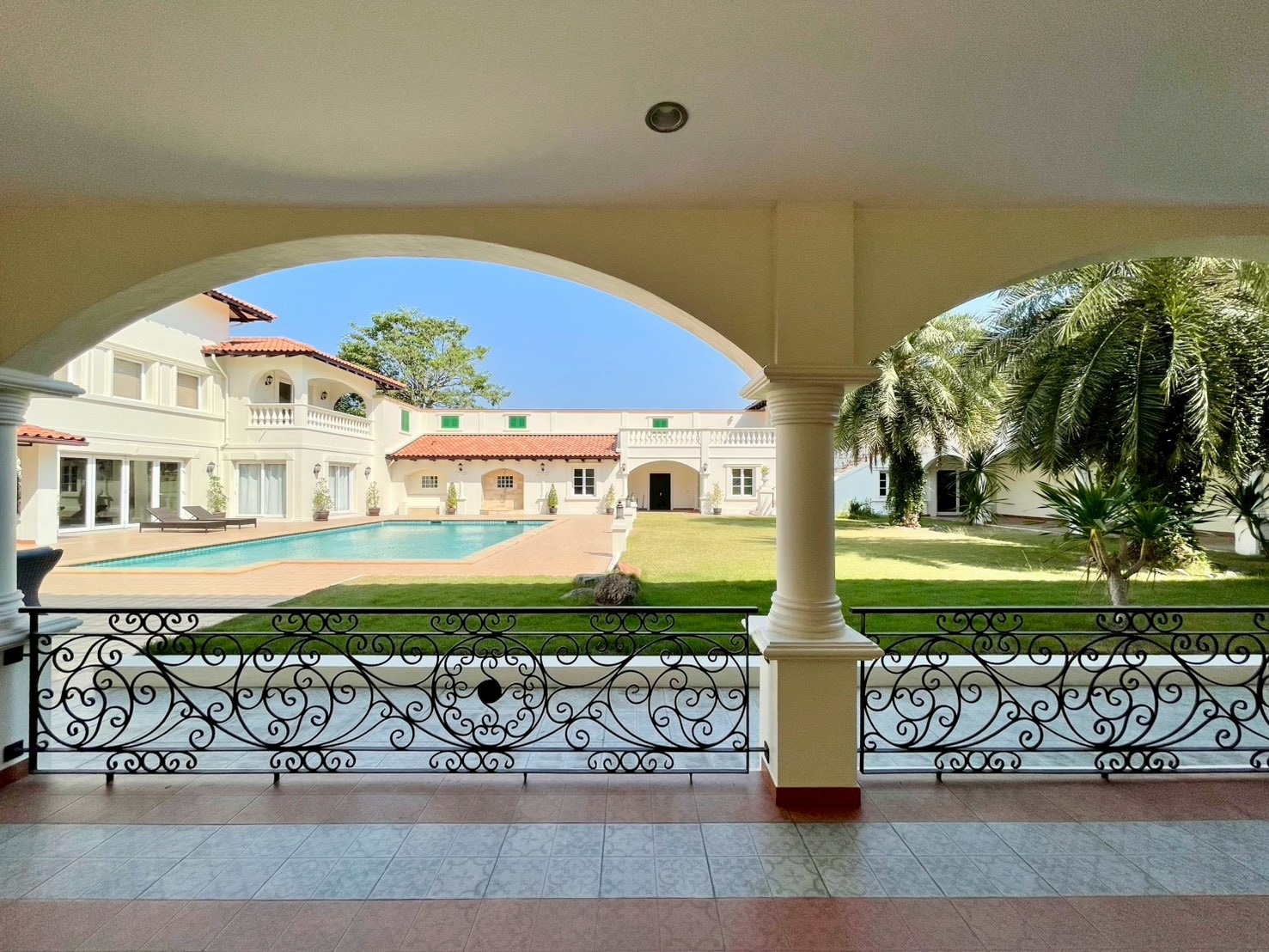 A Large Luxury 6 Bedroom 10 Bathroom Pool Villa in Mabprachan Lakeside photo 30
