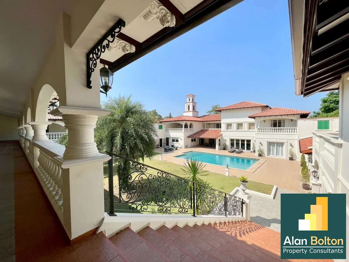 A Large Luxury 6 Bedroom 10 Bathroom Pool Villa in Mabprachan Lakeside photo 6