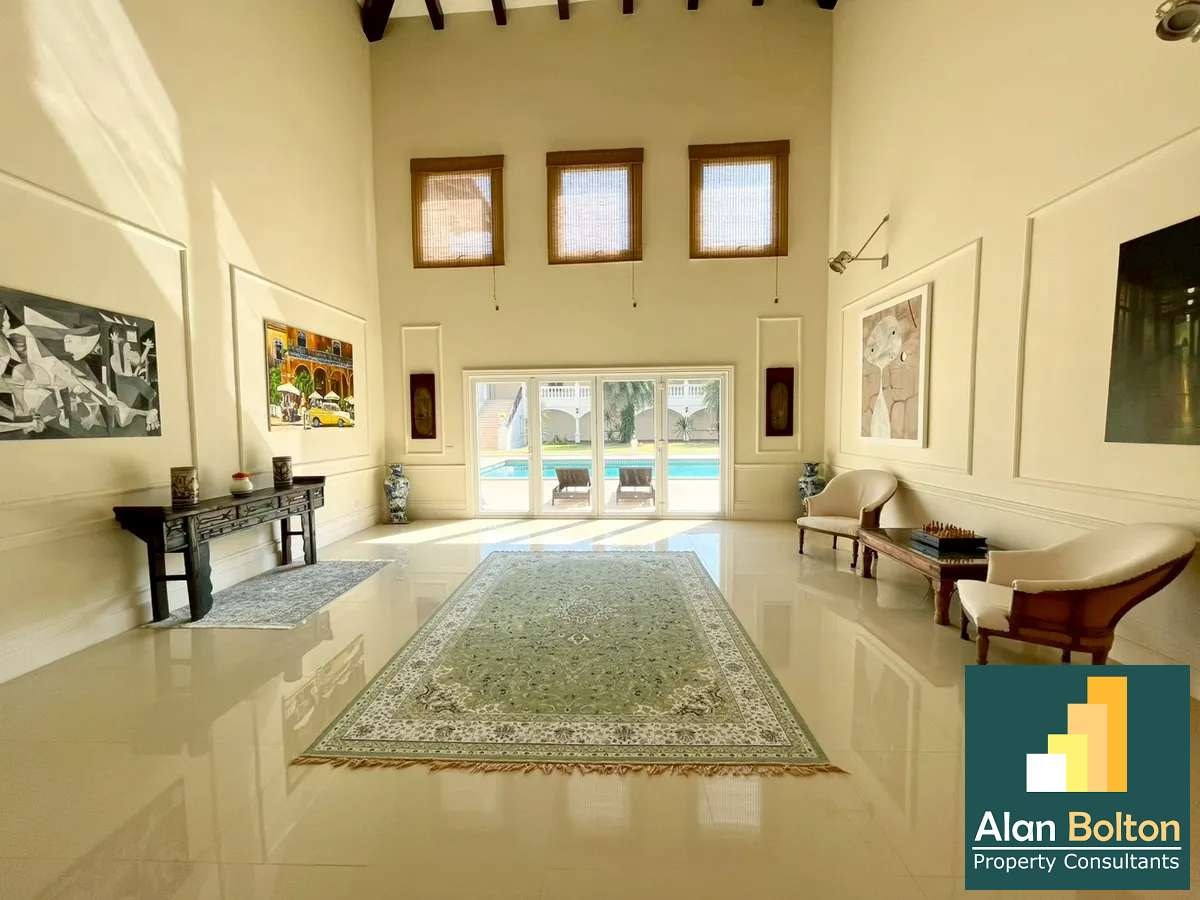 A Large Luxury 6 Bedroom 10 Bathroom Pool Villa in Mabprachan Lakeside photo 5