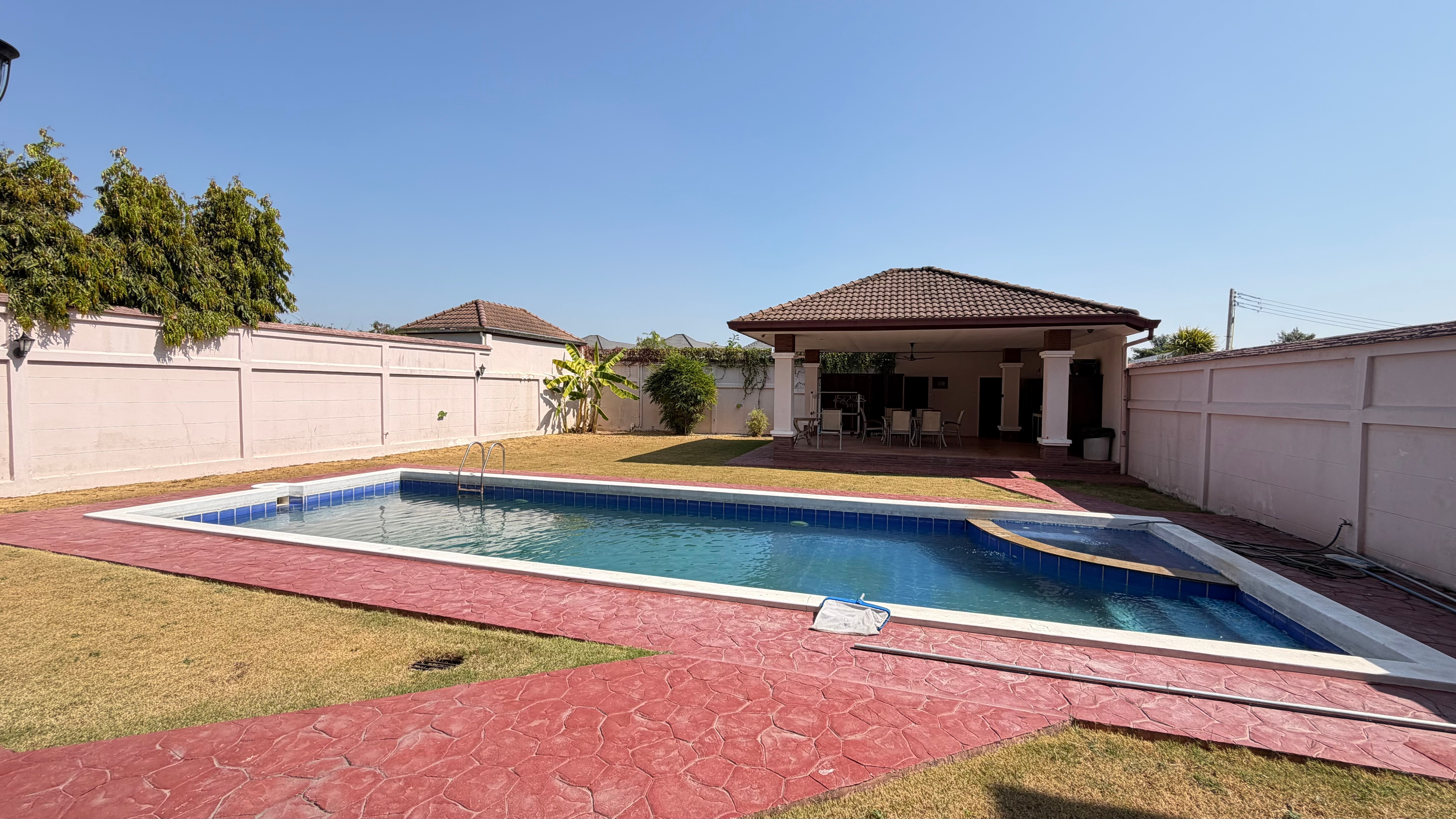 Pool villa 4 Bedroom 6 Bathrooms House For Sale Or rent in Mabprachan photo 32
