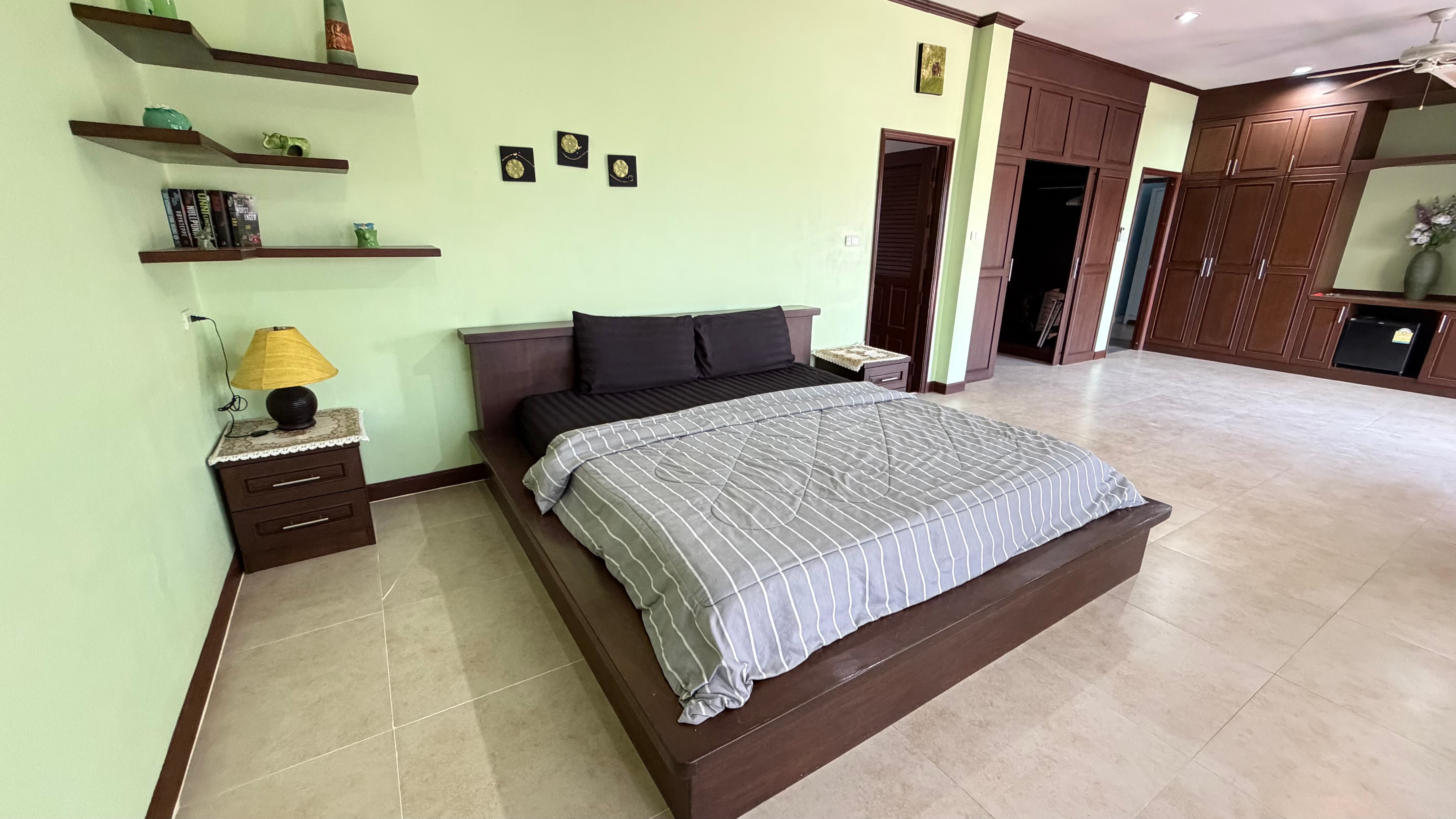 Pool villa 4 Bedroom 6 Bathrooms House For Sale Or rent in Mabprachan photo 30