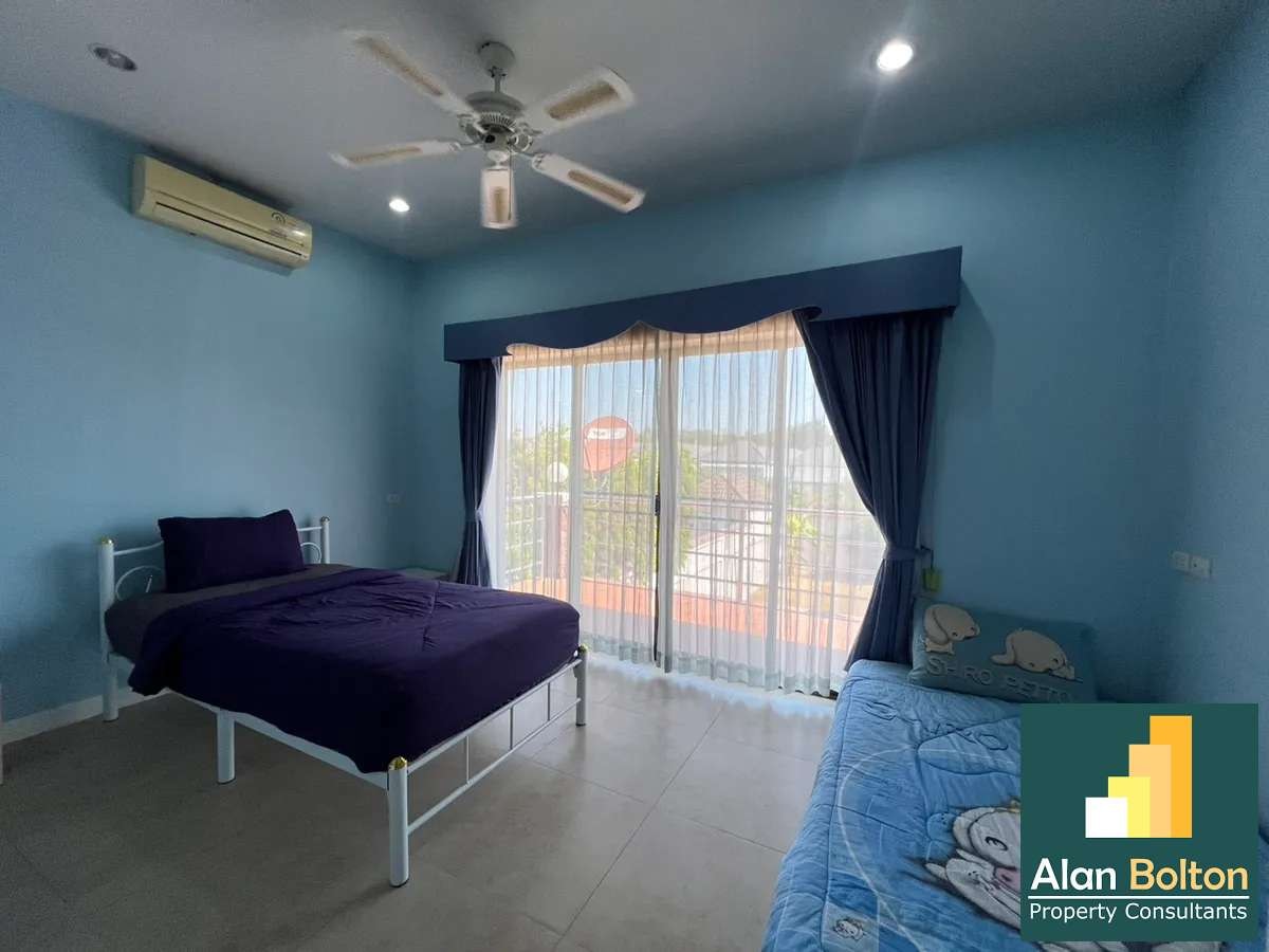 Pool villa 4 Bedroom 6 Bathrooms House For Sale Or rent in Mabprachan photo 22