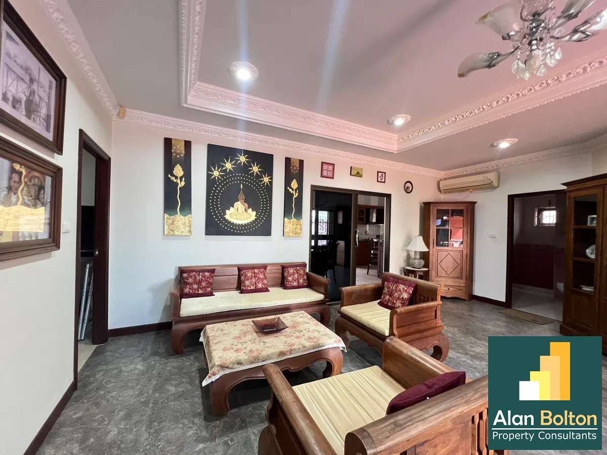 Pool villa 4 Bedroom 6 Bathrooms House For Sale Or rent in Mabprachan photo 17