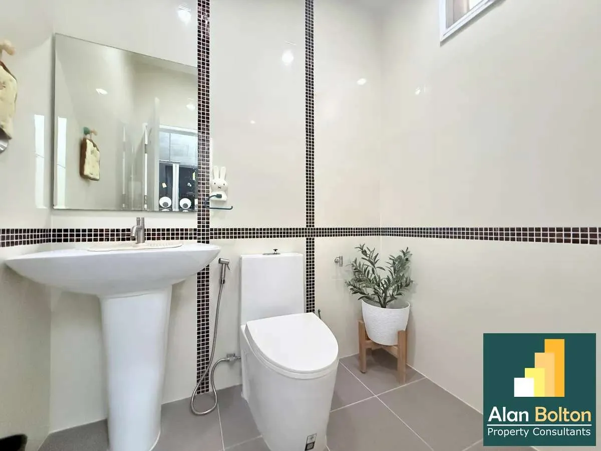 3 Bedroom 4 Bathroom for rent photo 4