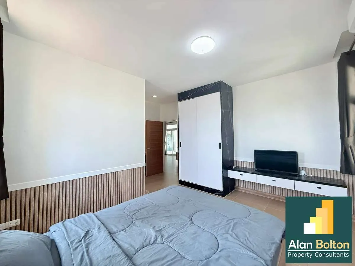 3 Bedroom 4 Bathroom for rent photo 6
