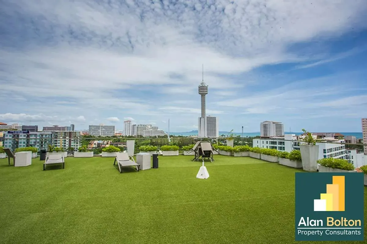 2 Bedroom in pratumnak photo 3