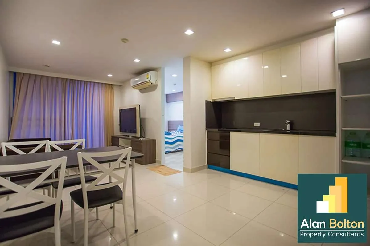 2 Bedroom in pratumnak photo 8