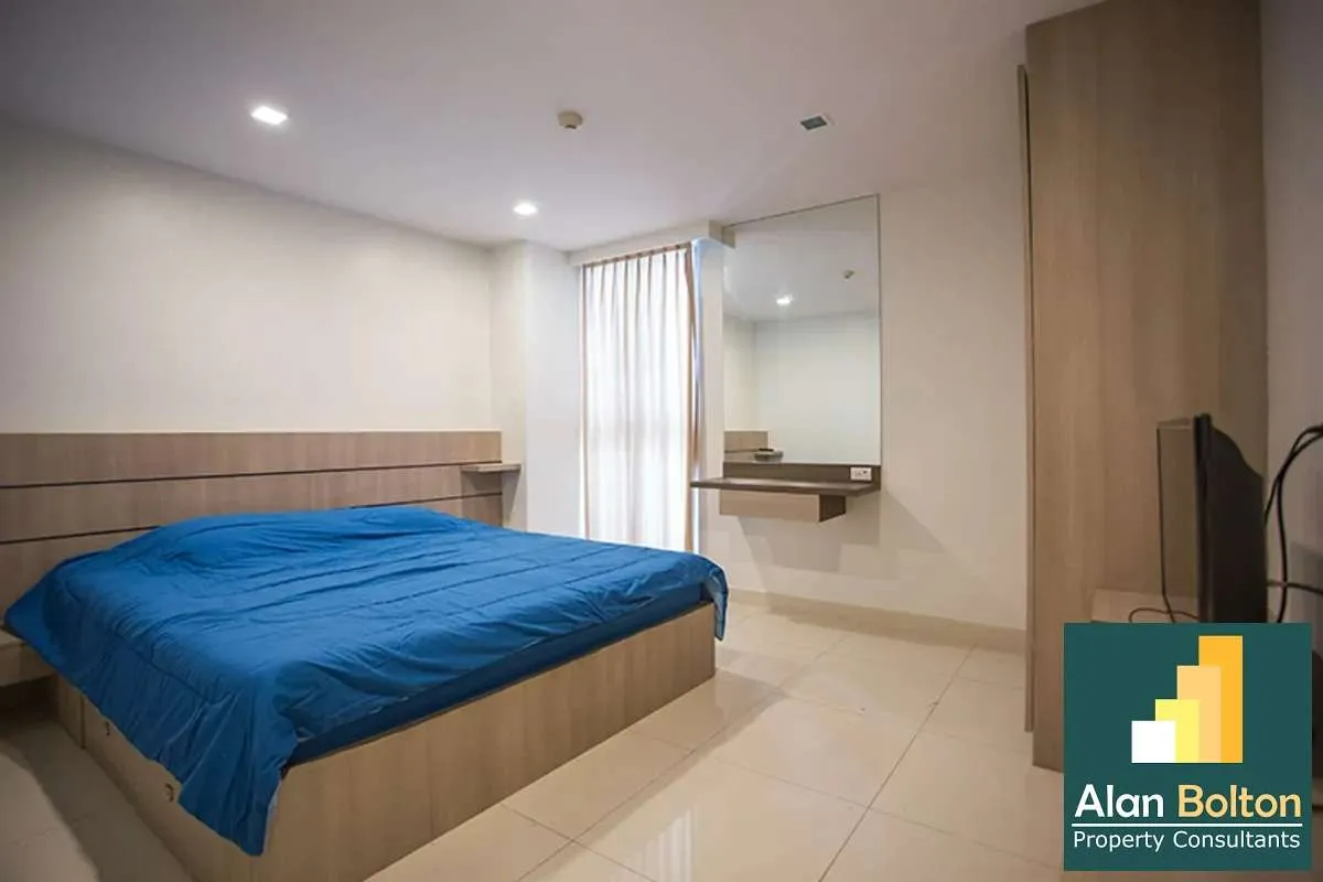 2 Bedroom in pratumnak photo 9