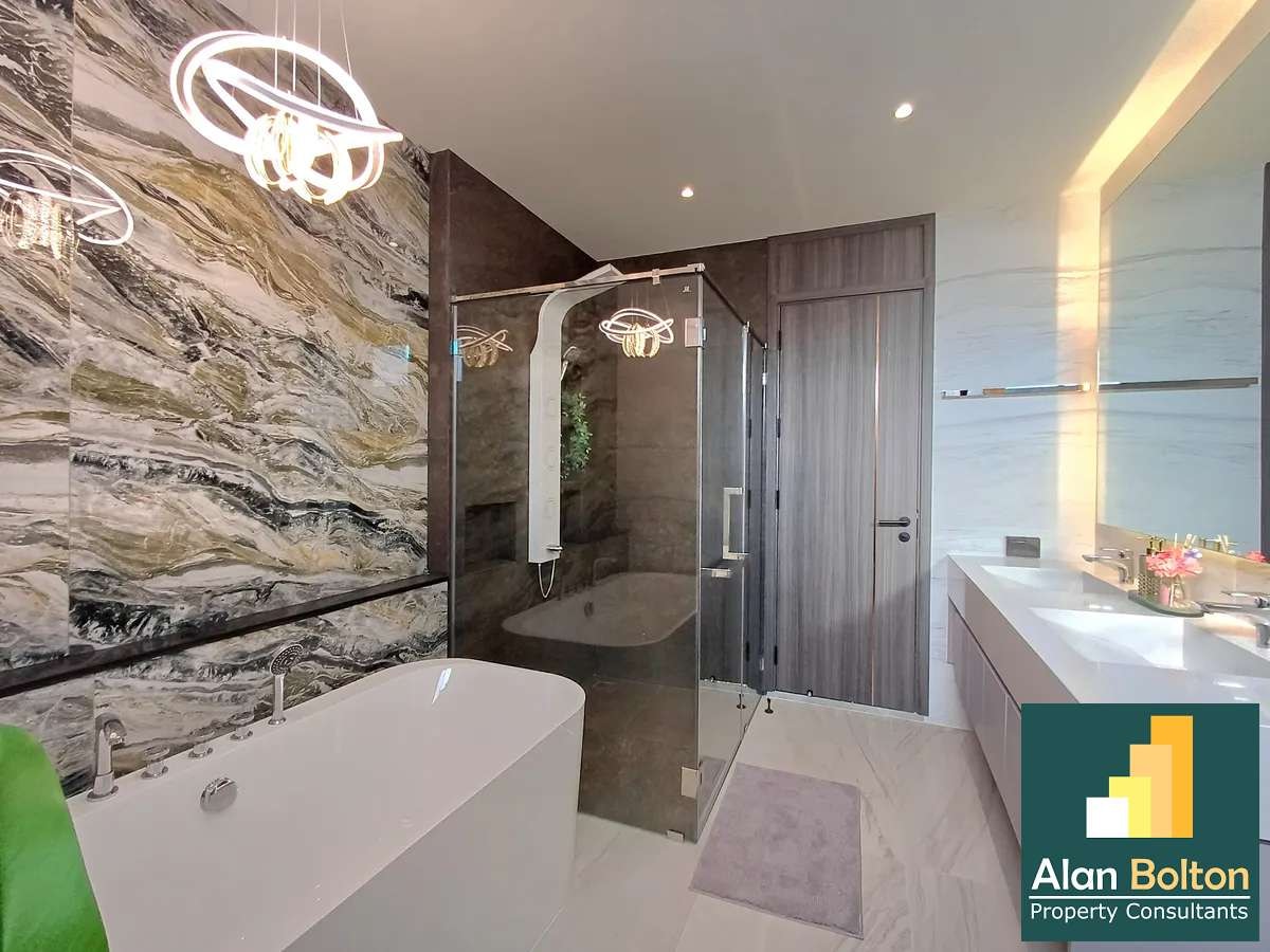 Brand New Luxury Pool Villa 3 bedrooms 4 bathrooms in Mabprachan for Sale photo 14